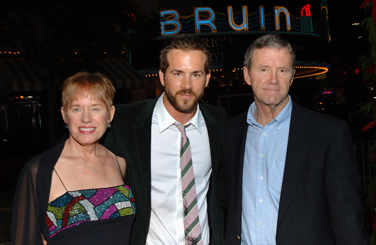 Actor Ryan Reynolds at an event with his mother and father